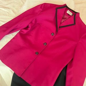 KASPER A.S.L suit in color magenta and black lining in size 4